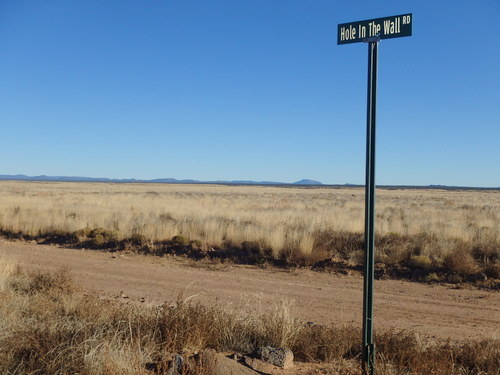 GDMBR: The road access to the Hole in the Wall, an old outlaw hideaway.